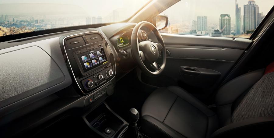  Renault Kwid 2015 года  (фото 13 из 19)